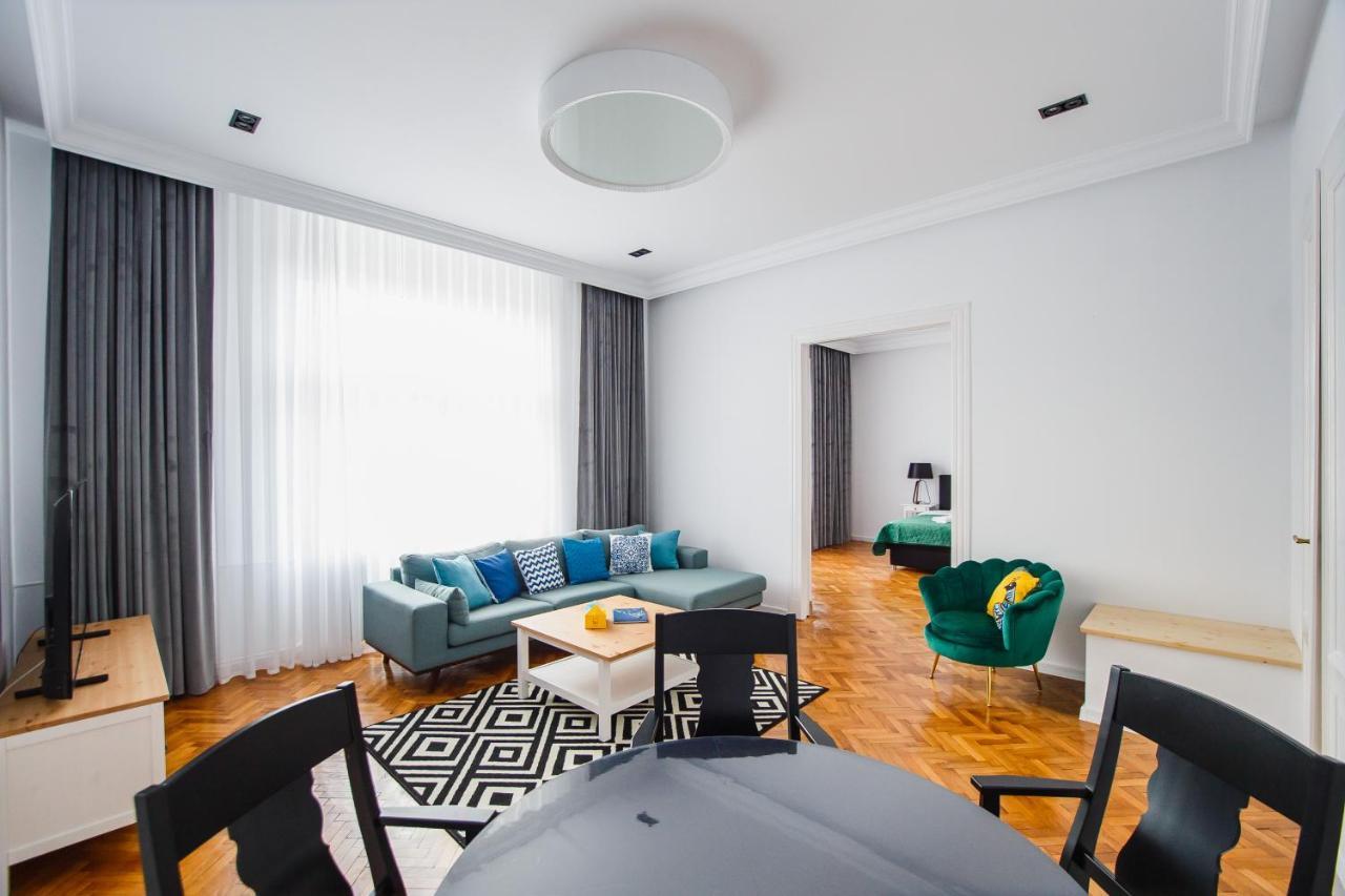 אורדאה Spacious Riverviews Apartment Near Piata Unirii מראה חיצוני תמונה