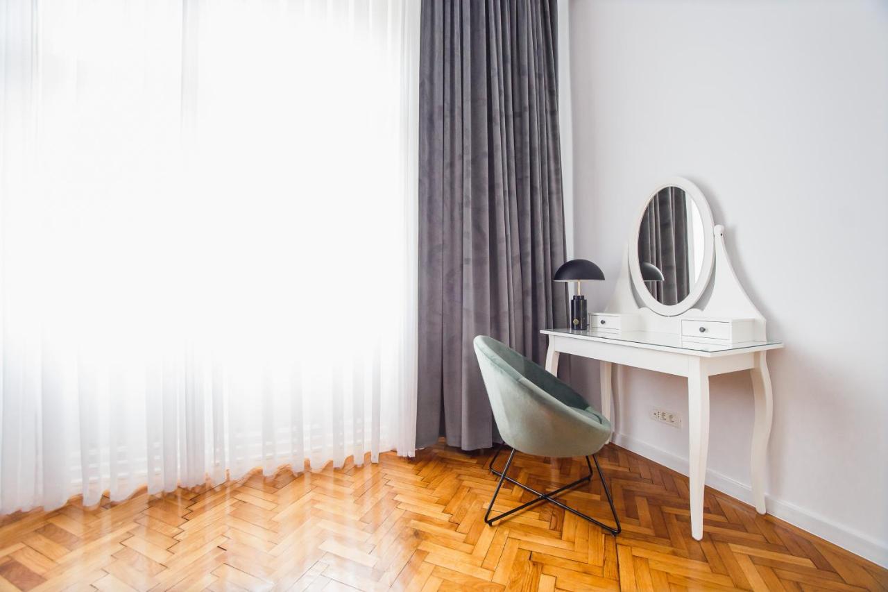 אורדאה Spacious Riverviews Apartment Near Piata Unirii מראה חיצוני תמונה